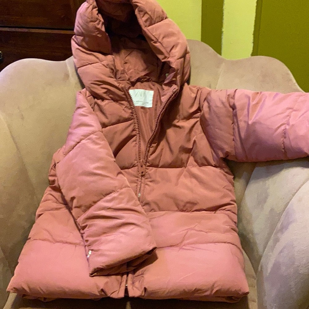 Puffer pink coat